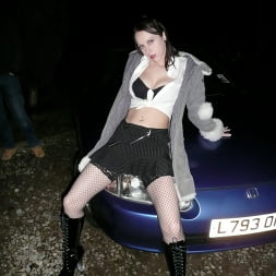 Emily X en 'Killergram' La dominatrix dogging (Miniatura 3)