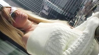 Felicity Grace en 'Lets Play Outside'