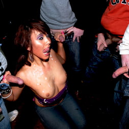 Hanna Shaw in 'Killergram' A Perfect Dogging (Thumbnail 14_v2)