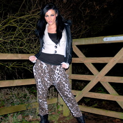 Lexy Ward in 'Killergram' A Dogging Bukkake (Thumbnail 1_v2)