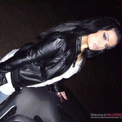 Tina Marie in 'Killergram' Addicted To Dogging (Thumbnail 3)